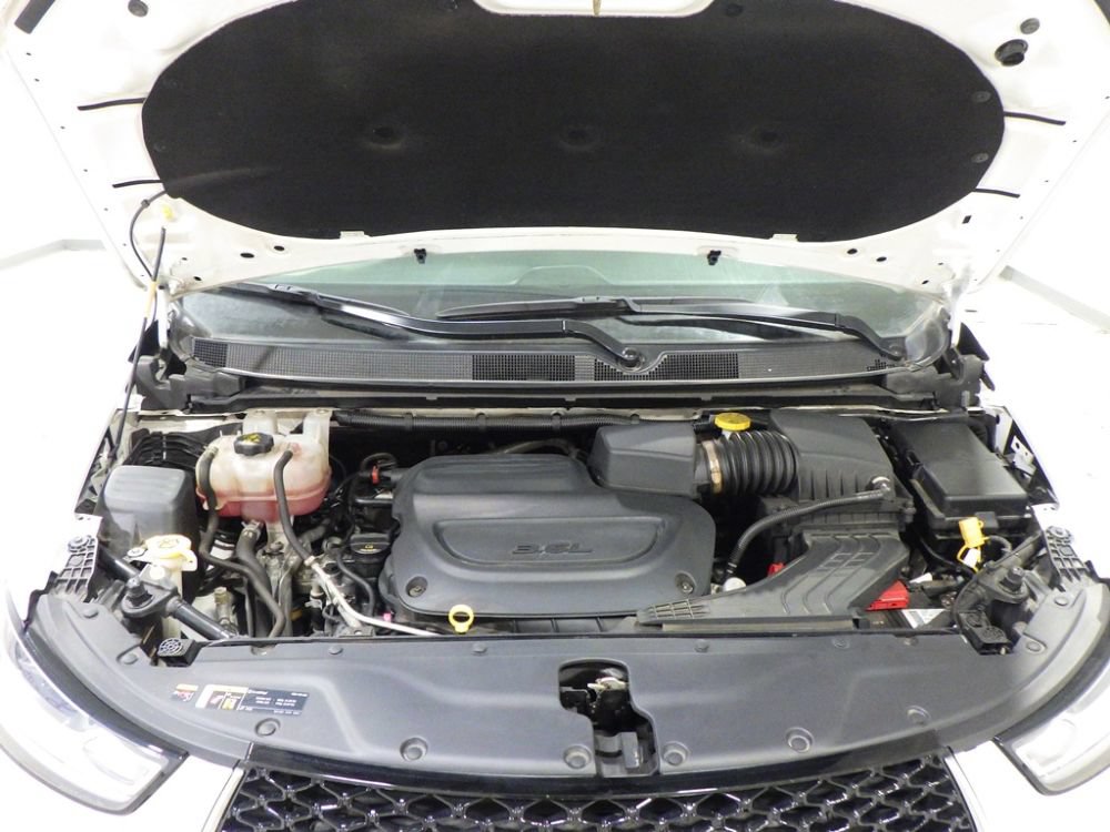 Used 2024 Chrysler Pacifica Limited FWD image 10