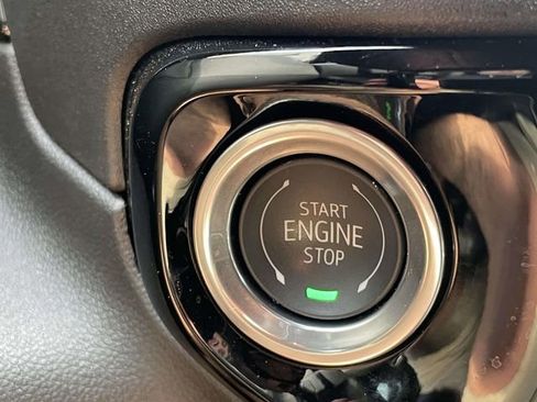 Certified 2025 GMC Sierra 1500 SLT w/ SLT Premium Plus Package image 29