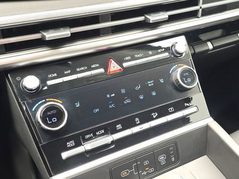 Used 2025 Hyundai Santa Fe XRT AWD/4WD image 36