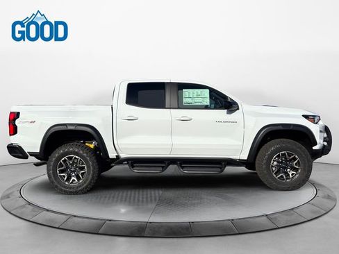 New 2026 Chevrolet Colorado ZR2 w/ Off-Road Front Bumper Package image 6