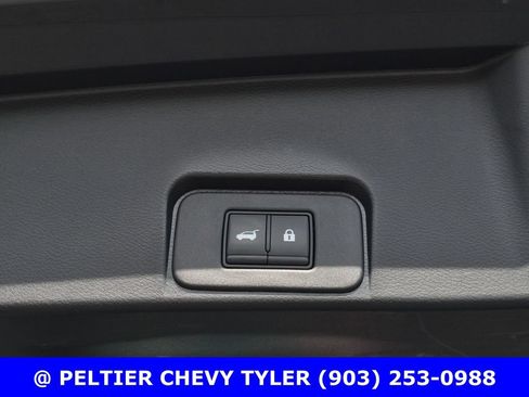 Used 2023 Nissan Rogue SL w/ SL Premium Package FWD image 9