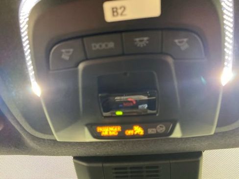 Used 2026 Toyota Corolla SE FWD image 22