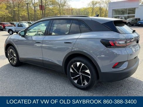 Certified 2022 Volkswagen ID.4 Pro AWD/4WD image 7