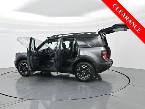 Used 2025 Ford Bronco Sport Outer Banks image 39