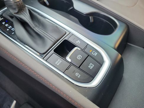 Used 2020 Hyundai Santa Fe Limited image 34