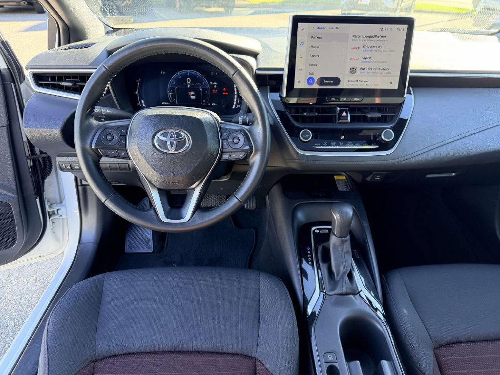 Certified 2025 Toyota Corolla SE w/ SE Premium Package FWD image 2