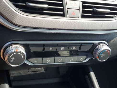 Certified 2025 Nissan Altima 2.5 SR AWD/4WD image 27