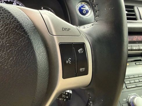 Used 2011 Lexus CT 200h Premium w/ Premium Audio Pkg image 21