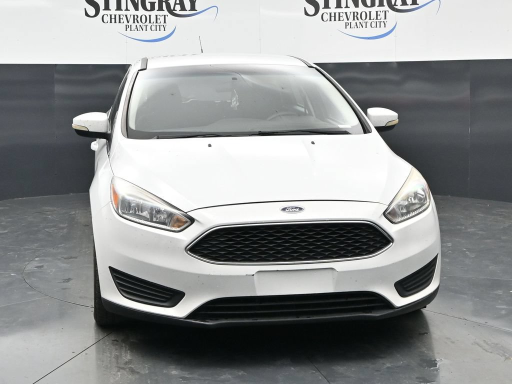 Used 2016 Ford Focus SE FWD image 2