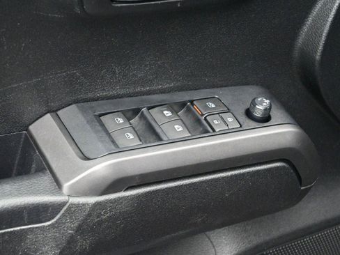 Used 2021 Toyota Tacoma TRD Off-Road image 10