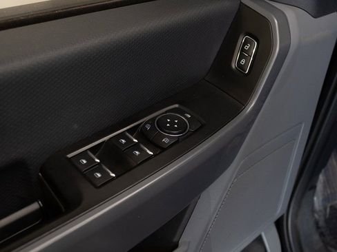 Used 2022 Ford F150 XLT w/ XTR Package image 17