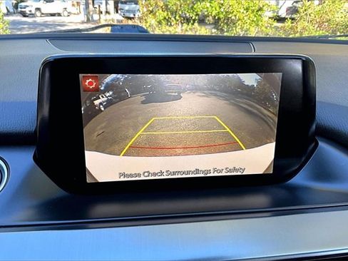 Used 2017 MAZDA MAZDA6 Grand Touring image 13