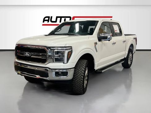 Used 2025 Ford F150 Lariat w/ Equipment Group 501A Mid AWD/4WD image 3