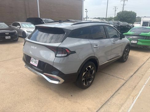 Used 2023 Kia Sportage SX AWD/4WD image 4