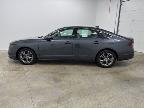 Used 2024 Honda Accord EX image 8