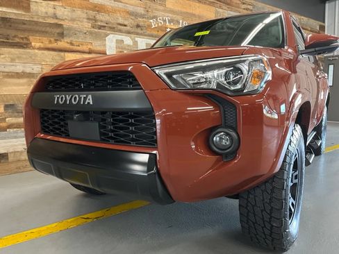 Used 2024 Toyota 4Runner TRD Pro AWD/4WD image 10
