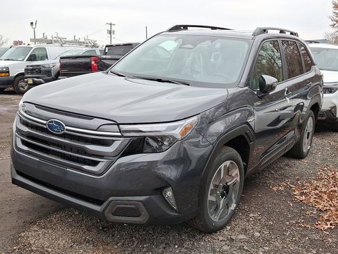 New 2025 Subaru Forester Limited image 3