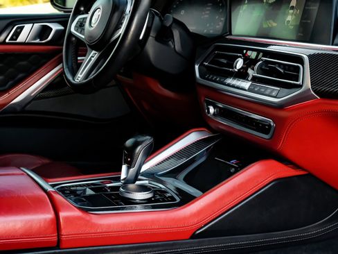 Used 2021 BMW X6 M w/ Competition Package image 27