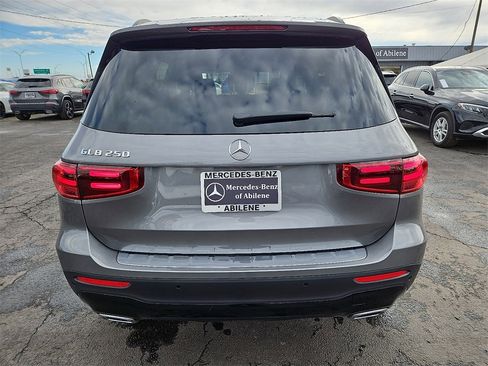 New 2026 Mercedes-Benz GLB 250 image 6