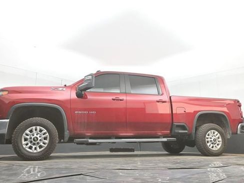 Used 2022 Chevrolet Silverado 2500 LT w/ Convenience Package AWD/4WD image 30