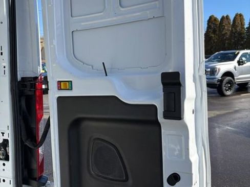 Used 2023 Ford Transit 250 Medium Roof RWD image 22