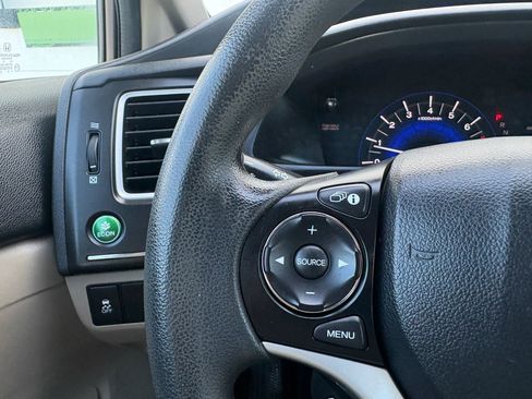 Used 2014 Honda Civic LX image 12