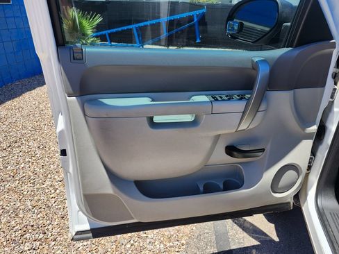 Used 2012 Chevrolet Silverado 1500 W/T w/ Skid Plate Package AWD/4WD image 14