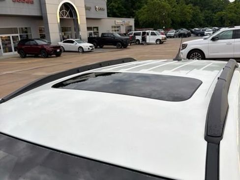 Used 2019 Ford EcoSport SE FWD image 4