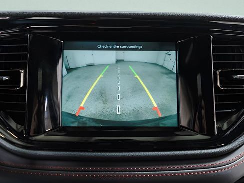 Used 2024 Dodge Durango GT AWD/4WD image 16