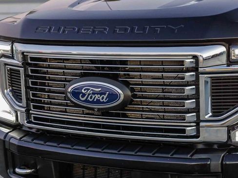 Used 2022 Ford F450 Limited w/ FX4 Off-Road Package image 5