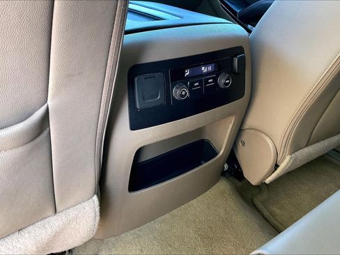 Used 2016 Chevrolet Tahoe LT image 33