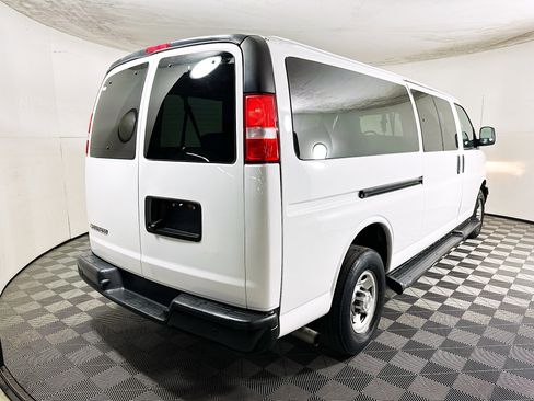 Used 2023 Chevrolet Express 3500 LS image 3