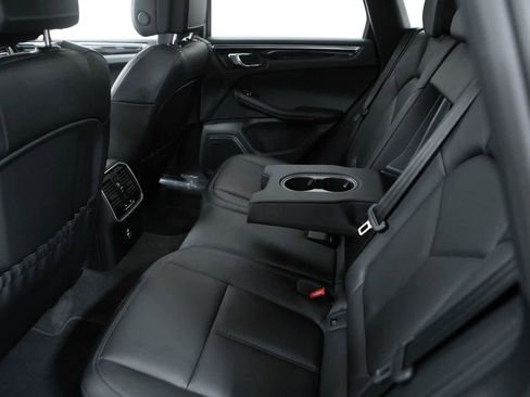 New 2026 Porsche Macan AWD/4WD image 37