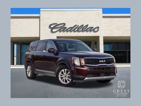 Used 2022 Kia Telluride LX image 1