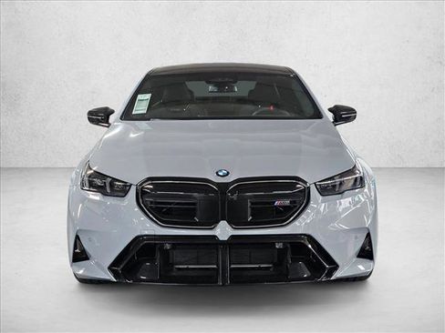 New 2026 BMW M5 w/ Executive Package image 2