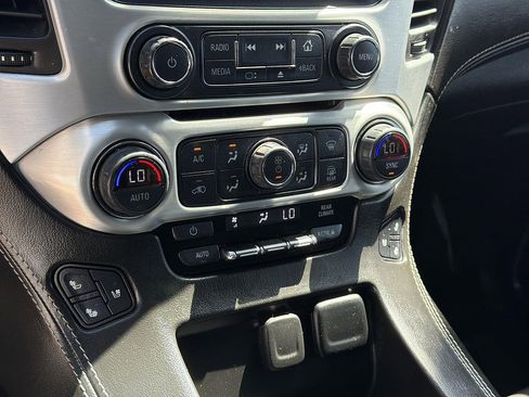 Used 2019 GMC Yukon XL SLT RWD image 38