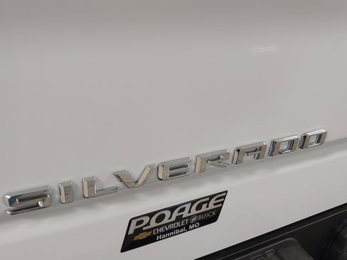 Certified 2023 Chevrolet Silverado 1500 LT w/ Z71 Off-Road Package image 32