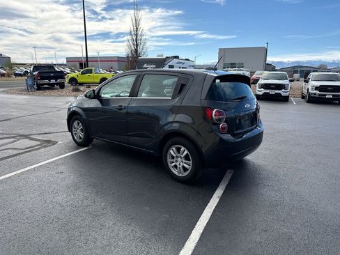 Used 2015 Chevrolet Sonic LT image 6