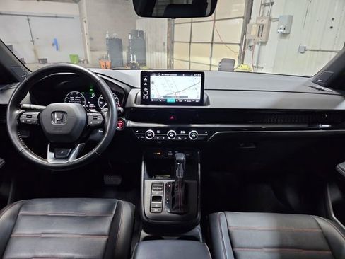 Certified 2025 Honda CR-V Sport Touring image 12