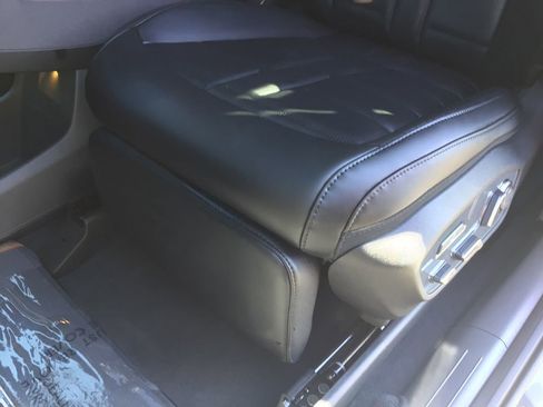 New 2026 Kia EV9 Land image 10