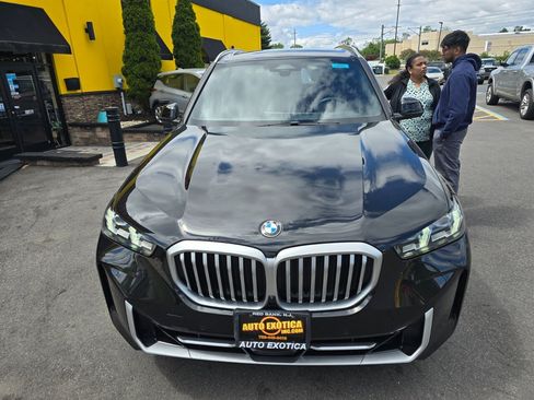 Used 2025 BMW X5 xDrive40i w/ Premium Package AWD/4WD image 22