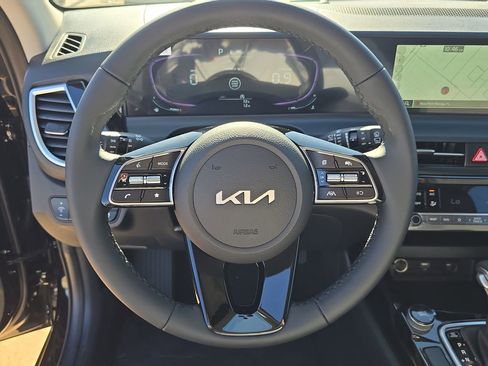 New 2026 Kia Seltos S FWD image 28