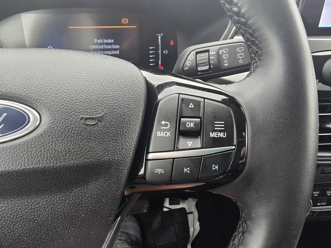 Used 2023 Ford Escape Active AWD/4WD image 22