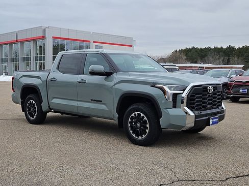 New 2026 Toyota Tundra SR5 AWD/4WD image 3