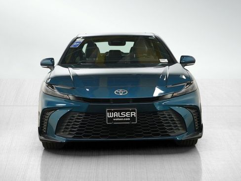 Used 2026 Toyota Camry SE w/ Multimedia Upgrade Package image 8