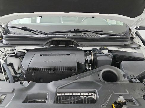 Used 2025 Honda Pilot Touring image 43