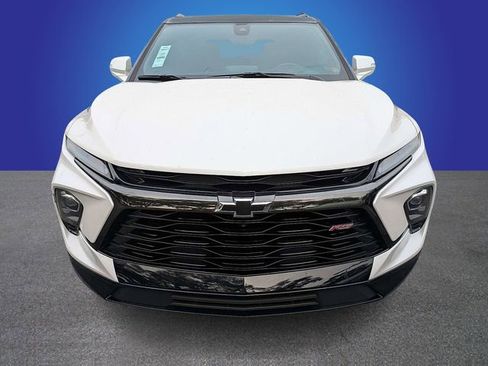 Used 2023 Chevrolet Blazer RS w/ Driver Confidence II Package FWD image 8