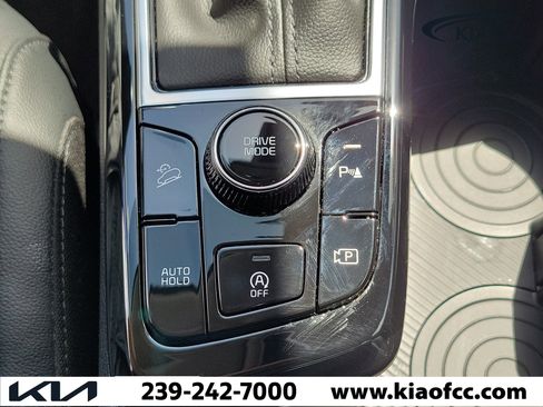 Certified 2025 Kia Sportage EX w/ Premium Package image 29