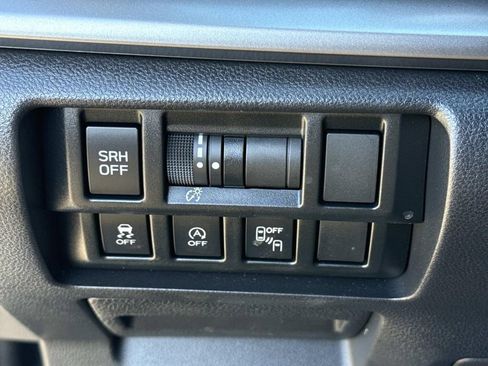 Used 2023 Subaru Crosstrek 2.5i Limited image 44