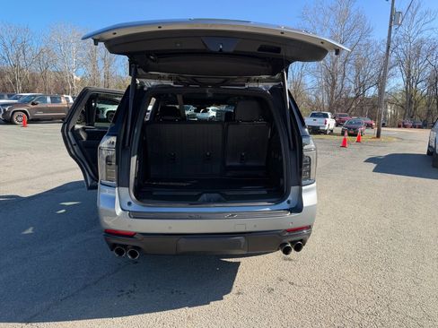 Used 2025 Chevrolet Tahoe RST w/ RST Capability Package image 17